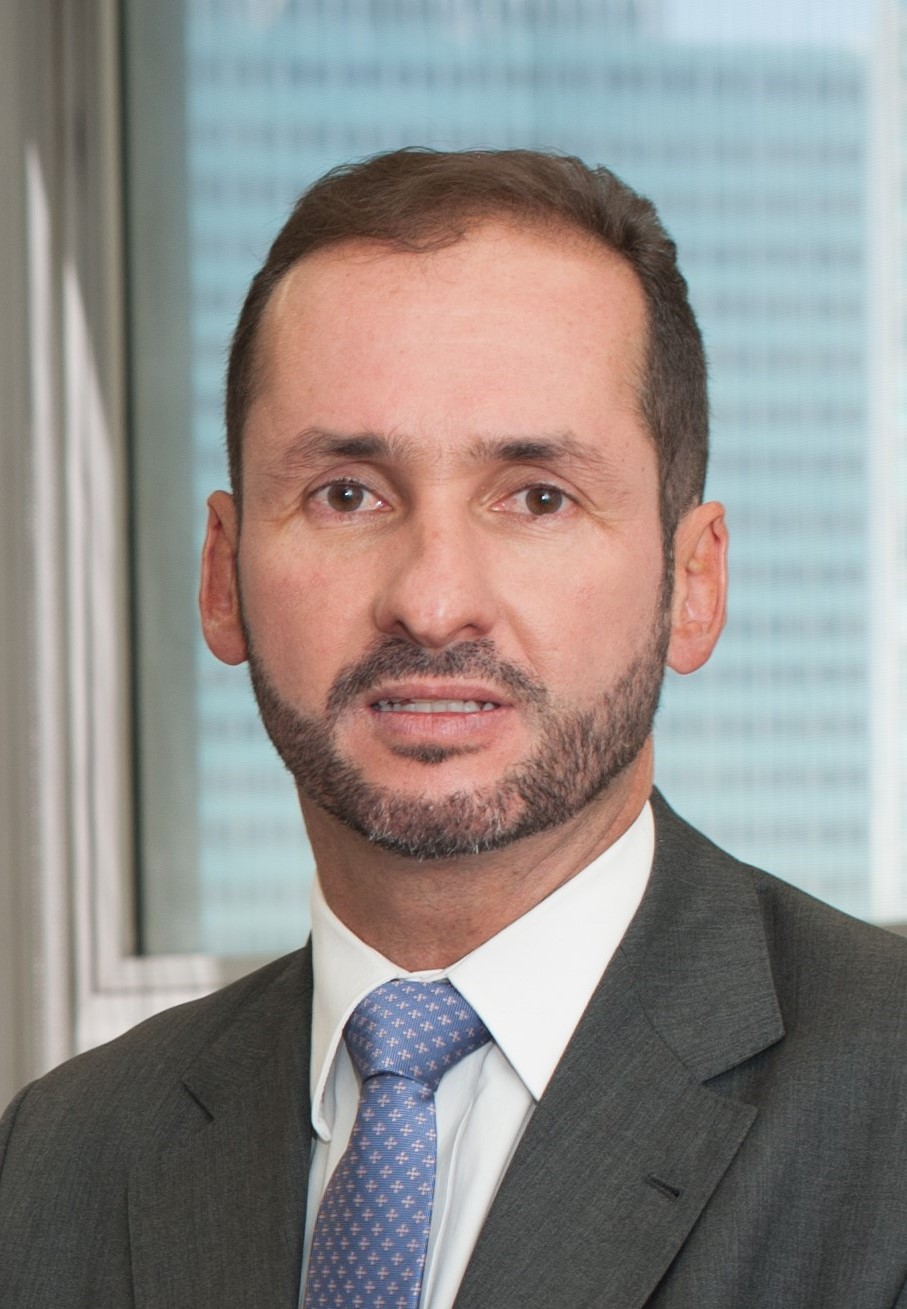 Mario Vinicius Claussen Spinelli